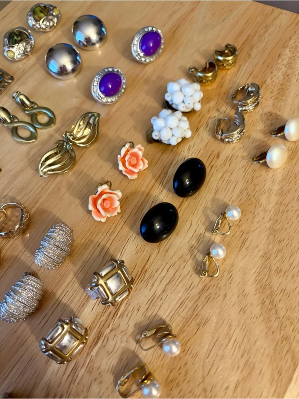 Earring Bundle Clip-On Earrings - Picture 11 of 13